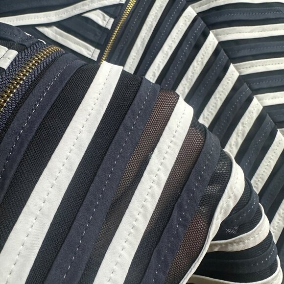 New Chicos Travelers Collection Womens Blue Stripe Jacket Size XL Gold Zipper - Picture 8 of 10